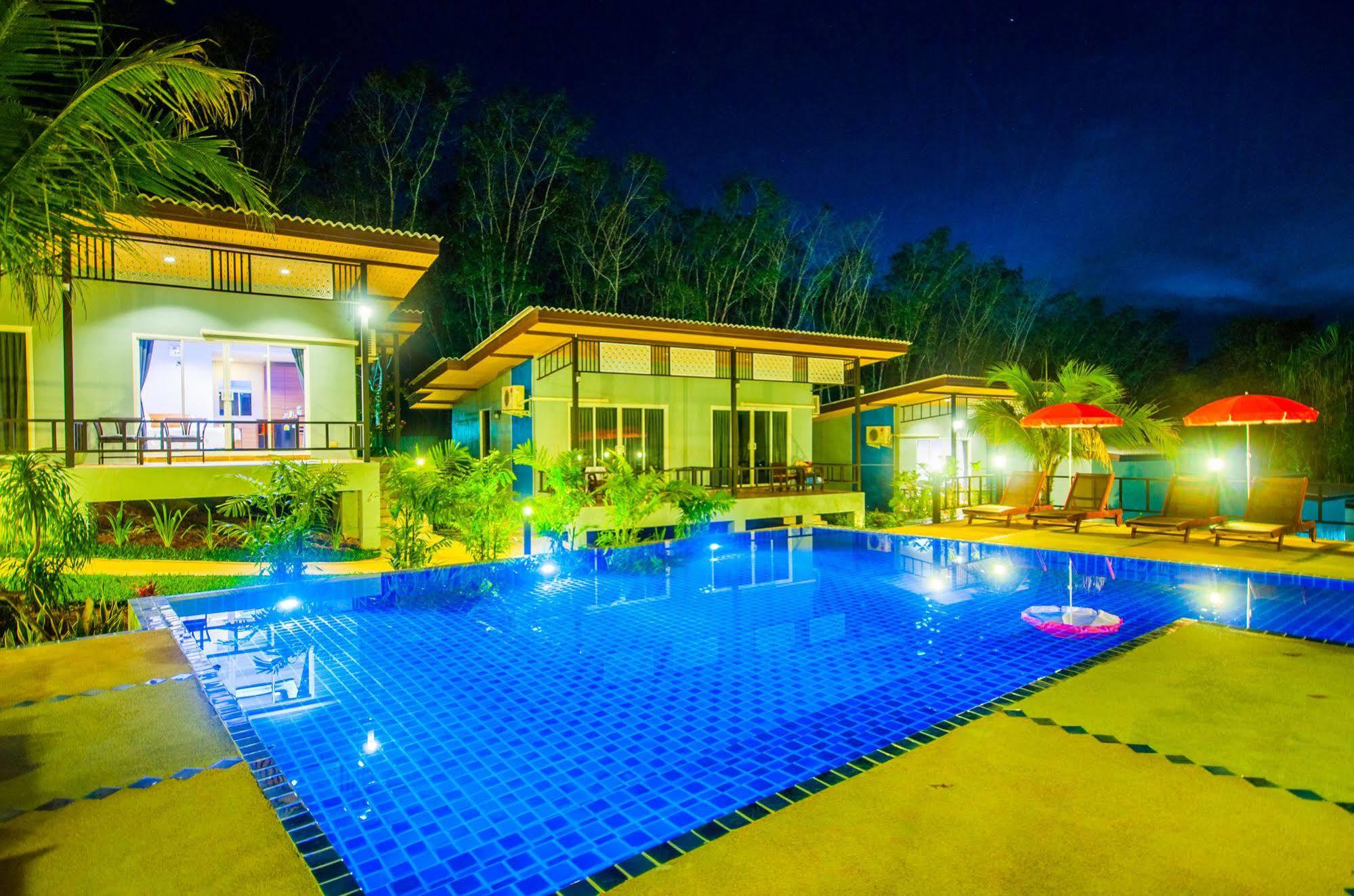 Chomphu Resort Khao Lak Zewnętrze zdjęcie